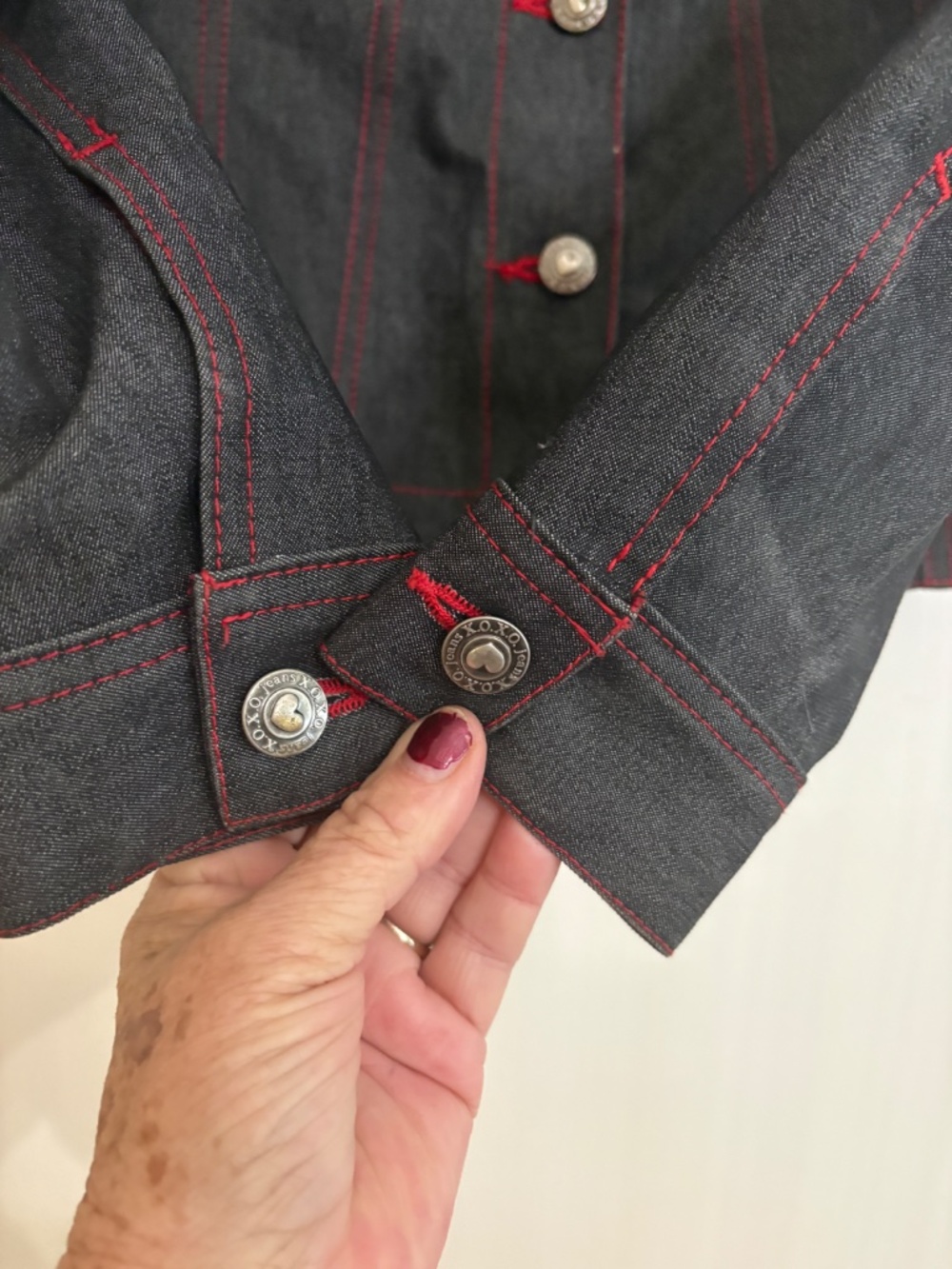 VINTAGE 1990s X0X0 JEANS Dark Blue with Red thread detail Denim Jacket - Size S - Picture 7 of 14